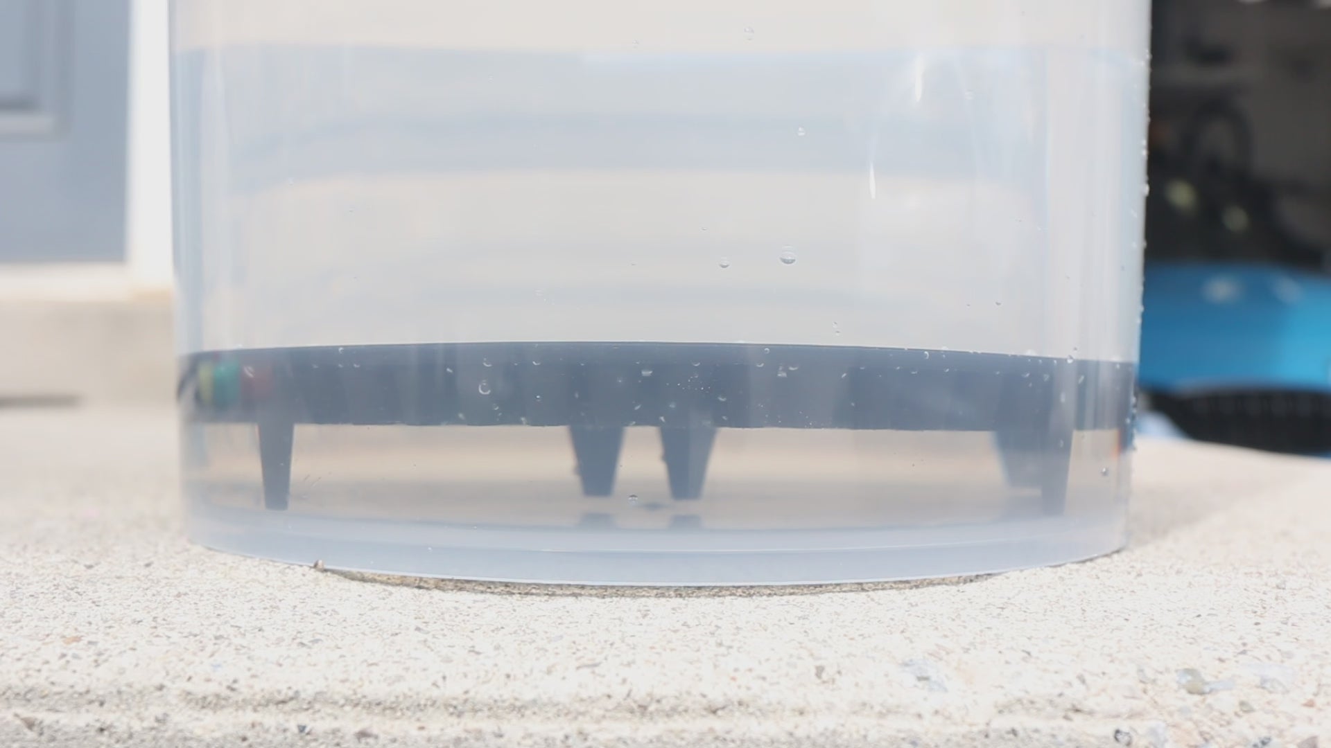 Bucket Insert Dirt Trap